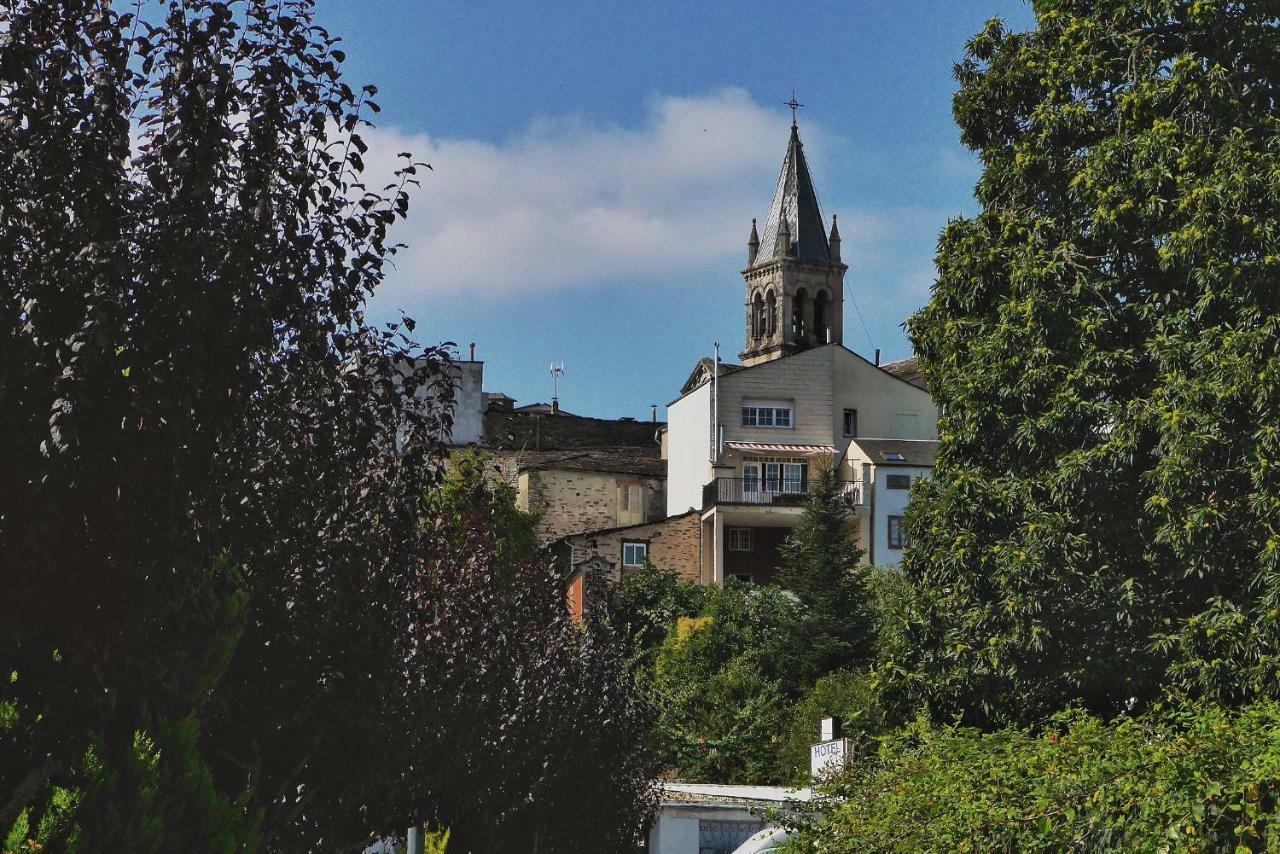 El 27 Del Camino Frances Apartment Sarria Exterior photo